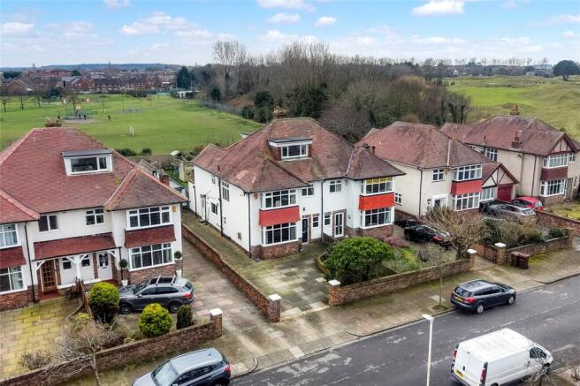 Welwyn Avenue, Ainsdale, Merseyside, PR8 photo 4