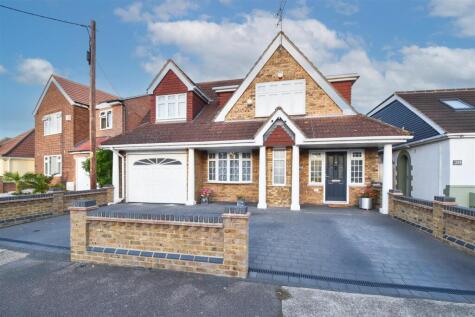 Stanley Road North, Rainham