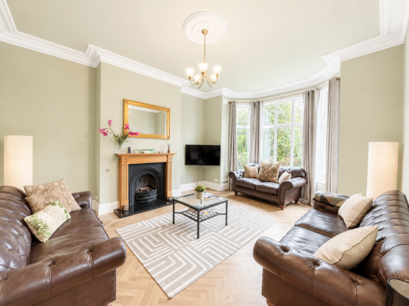 6 bed Terraced for sale Image 4