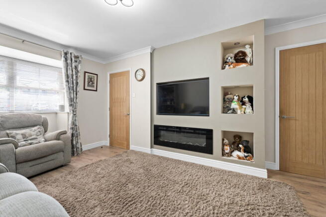3 bed Detached for sale Image 9