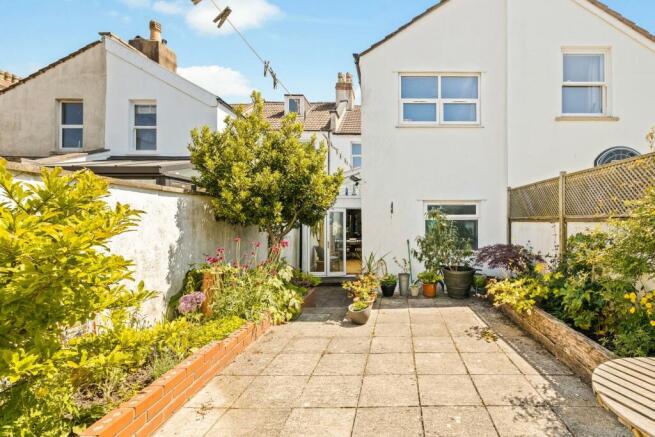 48 Haverstock Road(06-02-2023)-14.jpg