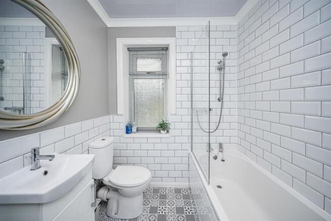 BATH.jpg