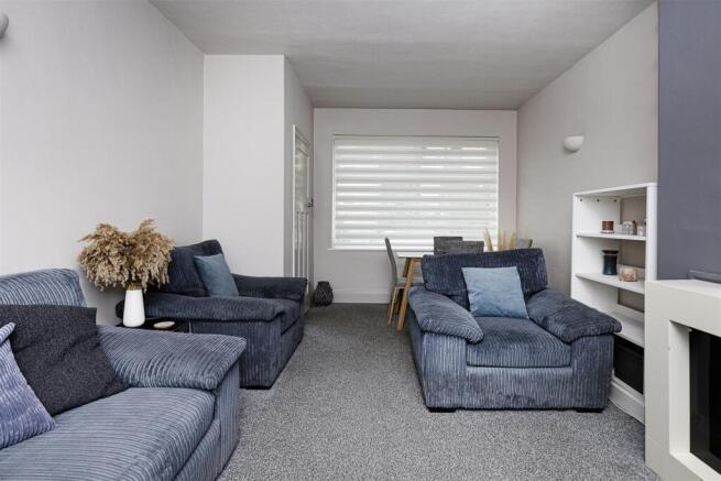 Living/Dining Room