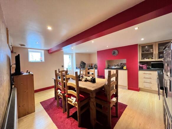 1 bed Terraced for sale Image 4