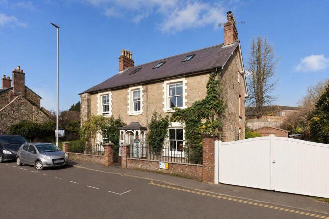 46 Salisbury Street_Front