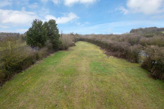 Land off A423 (Ladbroke Bypass), Ladbroke