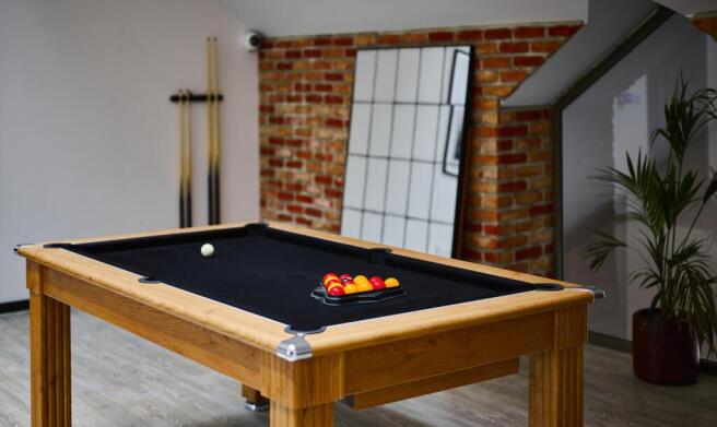 1 bed Flat Share to rent Image 10