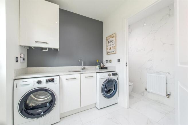 Utility Room/Wc