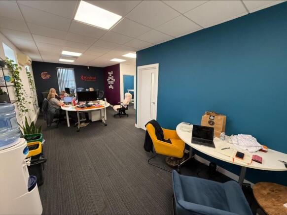 processed-22DA96A9-262E-4077-B717-A0095531D27A.j