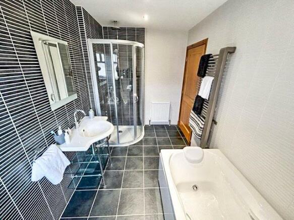 3THE20.jpg