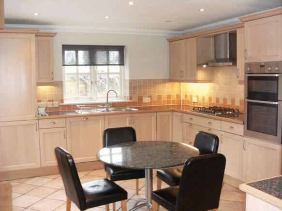 Kitchen/family room