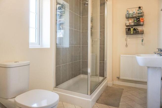 Master En-suite