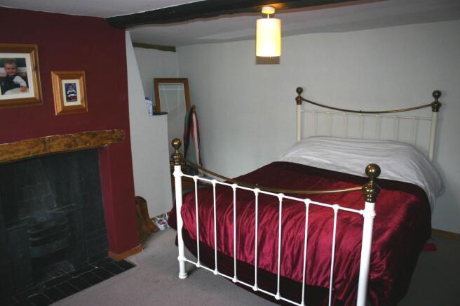 Photo 4