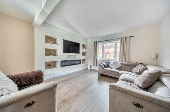 1398016-26-696a3b...