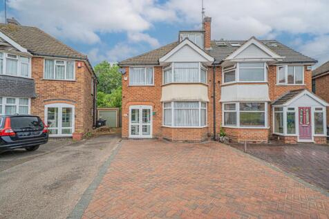 20 Stoneyford Grove, Yardley Wood, Birmingham, B14 4BU