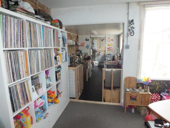 Photo 3