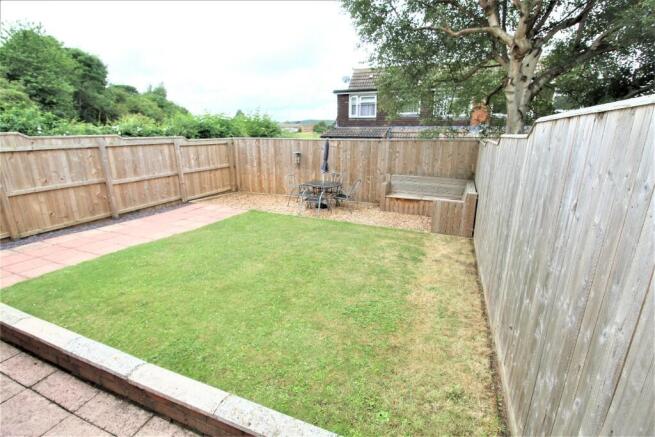 3 bed Semi-Detached to rent Image 5