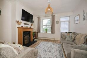 49, Penistone Road, Grenoside, Sheffield S35 8QH