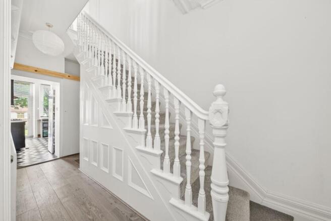 4 bed Terraced for sale Image 6