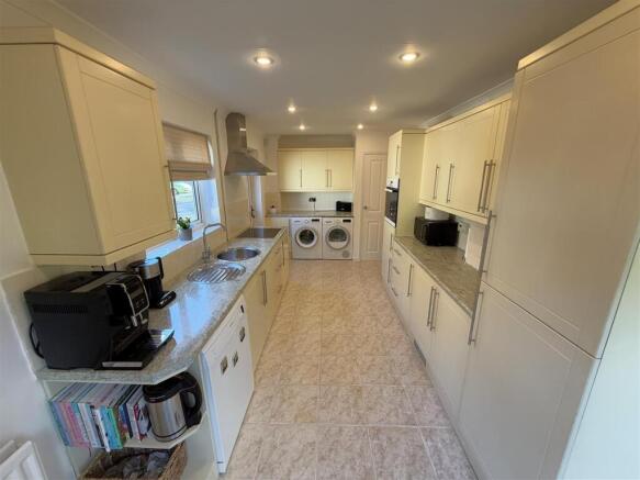 Kitchen B.JPG