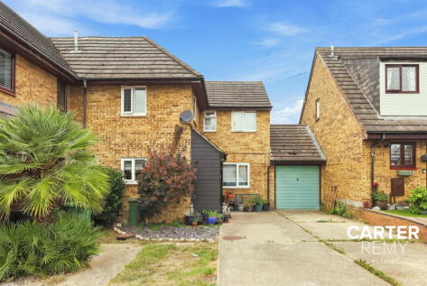 Orlando Drive, Basildon, SS13