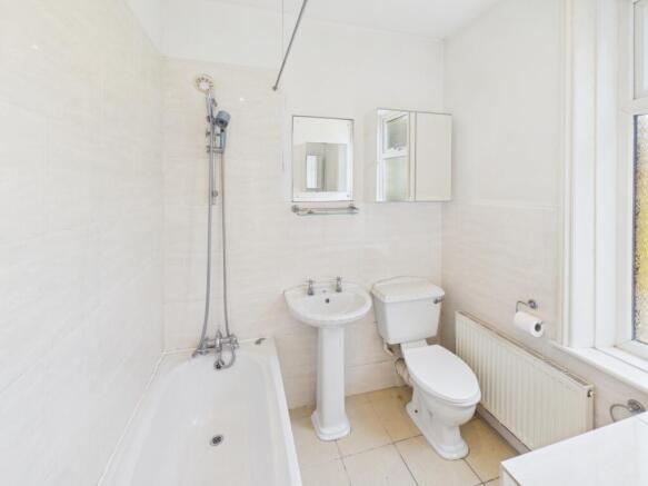 2 bed Semi-Detached for sale Image 12