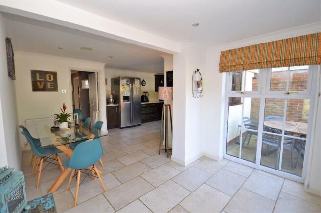 DINING SPACE