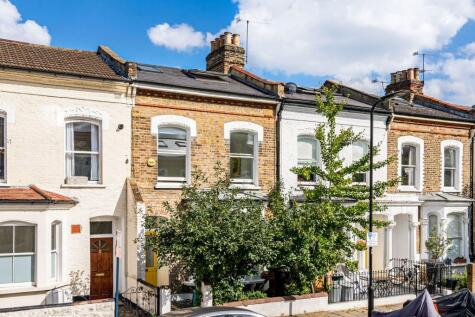 Dynevor Road, Stoke Newington N16