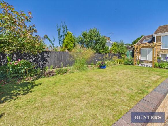 4 bed Detached for sale Image 8