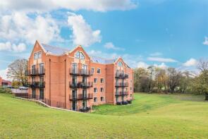 23, Argyll House, Marlborough Drive, Bushey WD23 2PS