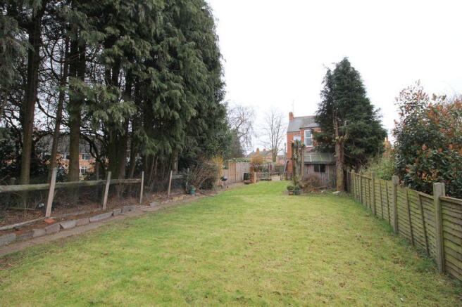 0.33 Acre Gard...
