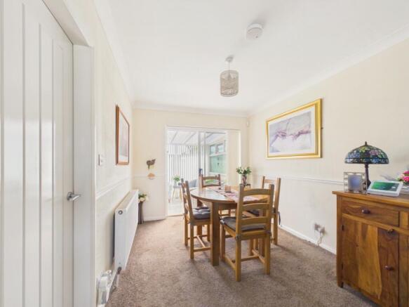 3 bed Semi-Detached for sale Image 8