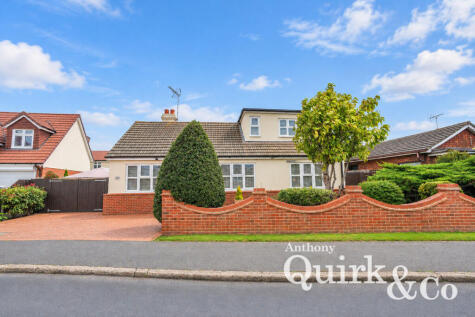 Waarden Road, Canvey Island, SS8