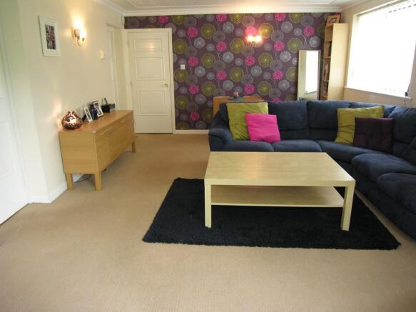 Lounge 2