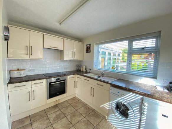 389 St Johns Rd-07.jpg