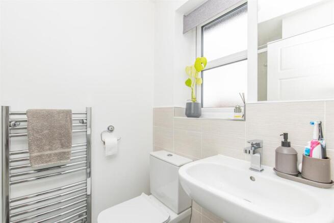 Main Bathroom