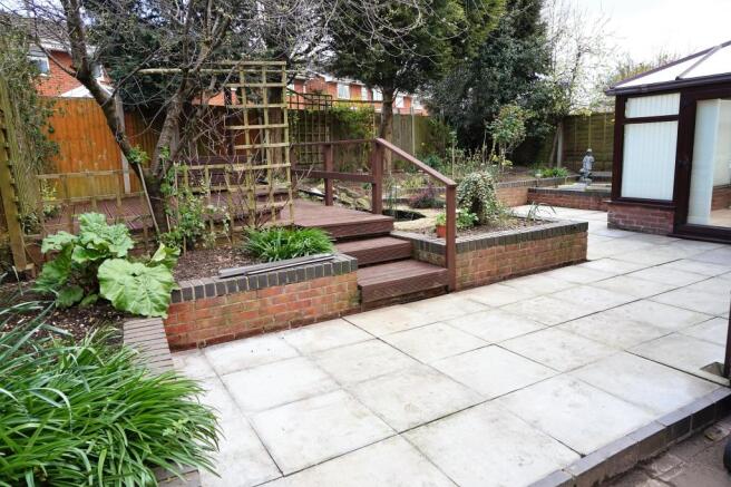 Garden 1.JPG