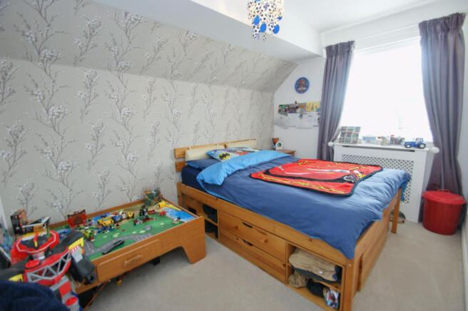 BEDROOM 3