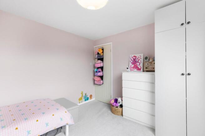 3 bed Semi-Detached for sale Image 11