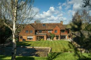 Mill Mere, Staceys Farm Road, Elstead, Godalming GU8 6EN