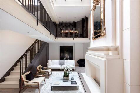 Powis Mews, Notting Hill, W11