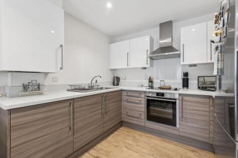 Giles Crescent, Stevenage, SG1