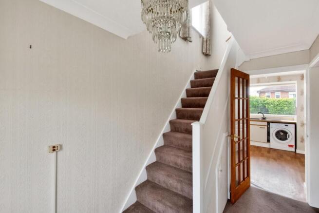 3 bed Semi-Detached for sale Image 10