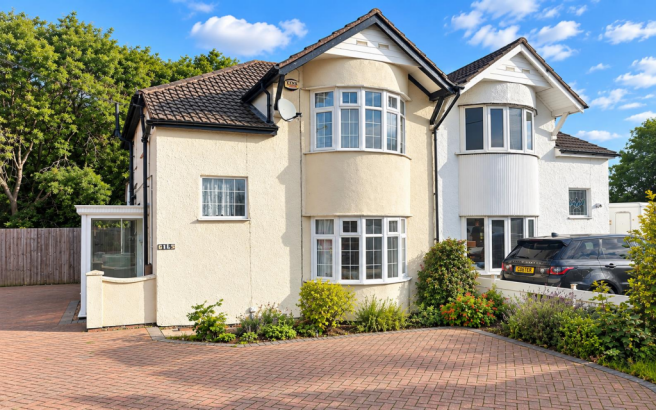Corby road front shot.png