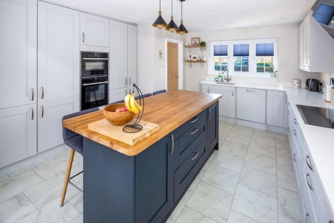 Kitchen Brk- Diner