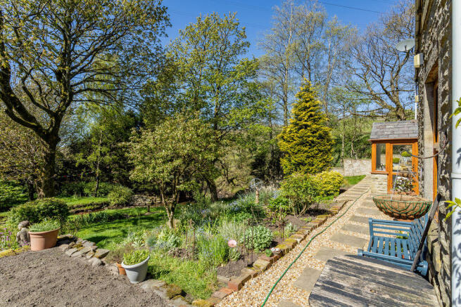 Bridgewater House, Longden End, Rakewood, Littleborough OL15 0AR photo 4