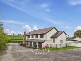 3 Flat 3, Miners Arms, Abbotts Key Junction To Ffordd Y Graig Junction, Holywell CH8 8JG