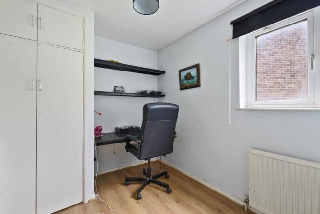 IMAGE 7