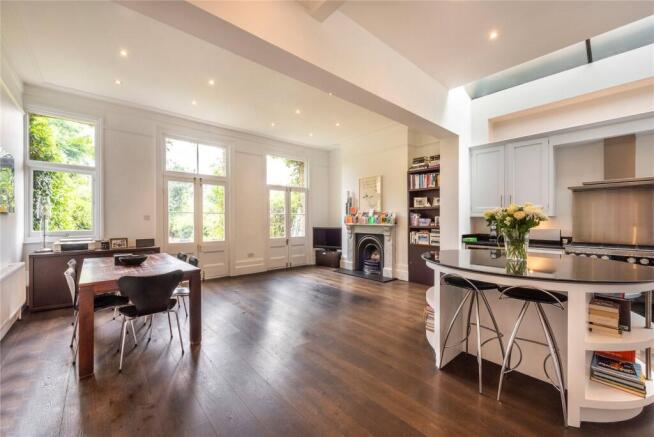 Kitchen/Dining Room