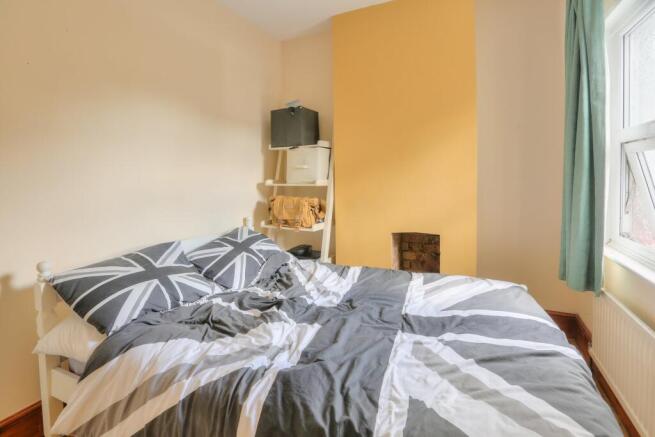 98 Lower Luton Road-